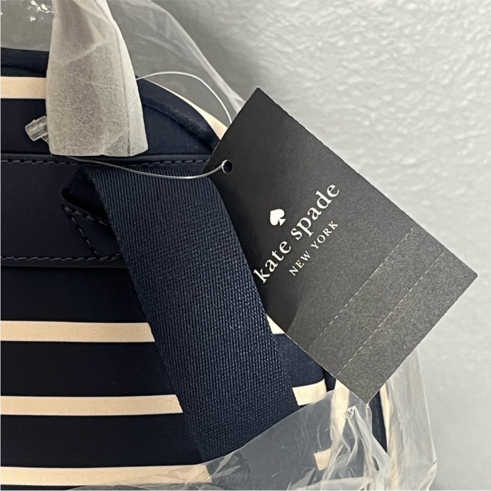 Kate Spade Chelsea Nylon Medium Backpack Bag Parisian Navy NWT - Picture 7 of 12